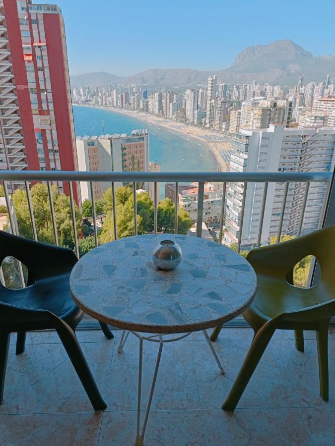 Apartamento Con Vistas A La Playa De Levante Benidorm Dış mekan fotoğraf
